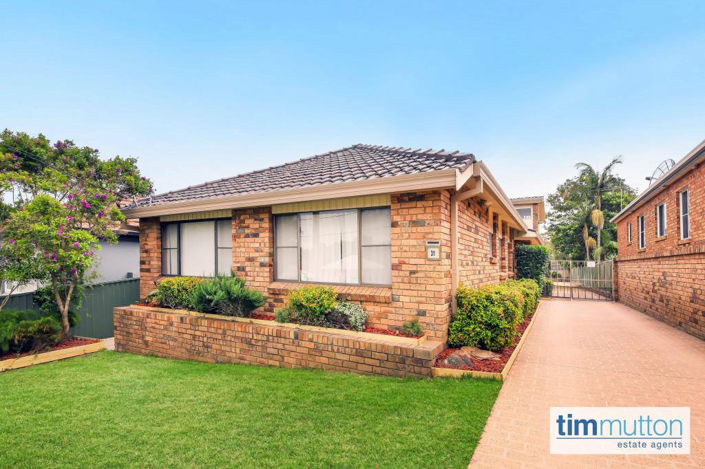 31 EDWARD ST, KINGSGROVE, NSW 2208