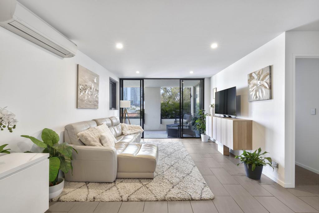 4/91 HIGH ST, SOUTHPORT, QLD 4215