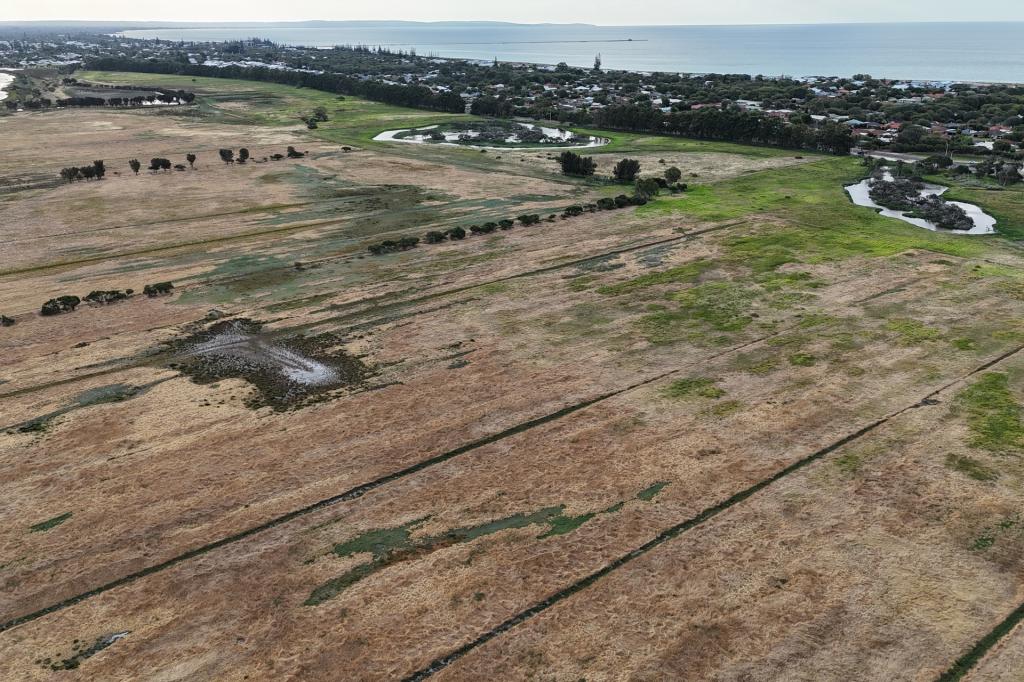 Lot 7 Layman Rd, Wonnerup, WA 6280