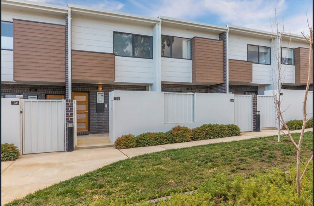 39/2 Rouseabout St, Lawson, ACT 2617