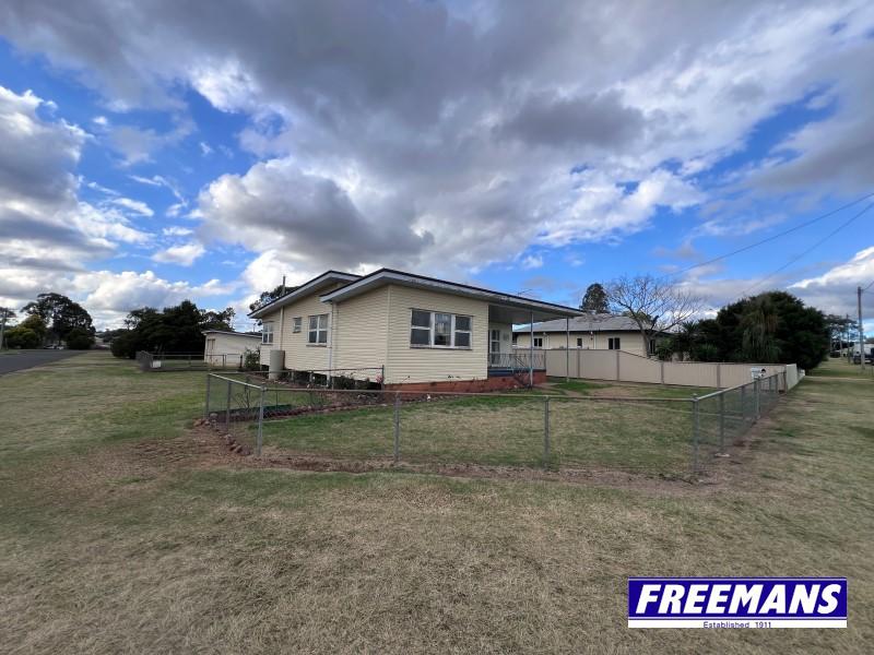 16 Jean St, Kingaroy, QLD 4610