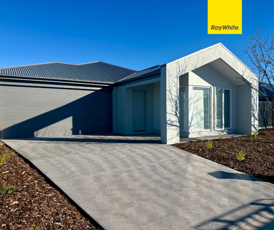 90 Lake Rd, Kyabram, VIC 3620