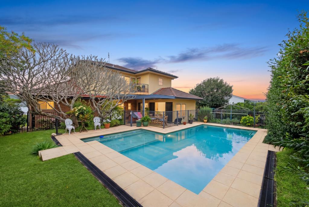 24 Caroline St, East Gosford, NSW 2250