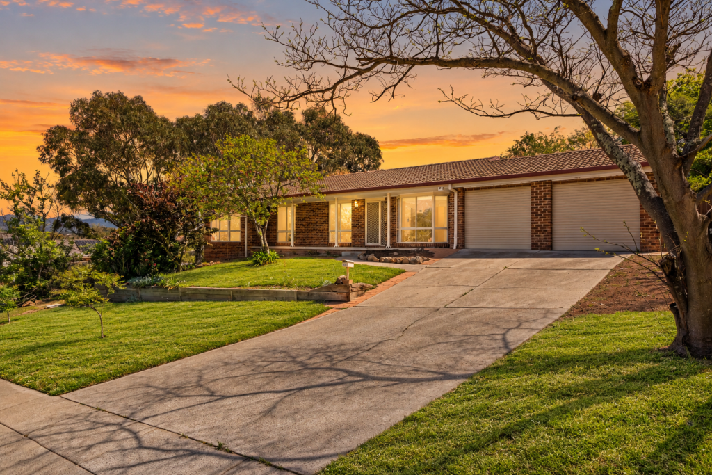 94 Charterisville Ave, Conder, ACT 2906