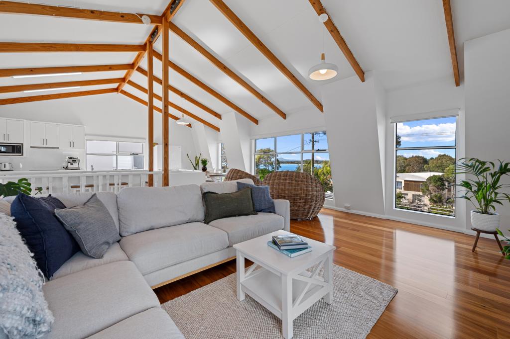 8 Dumbleton St, Hawley Beach, TAS 7307