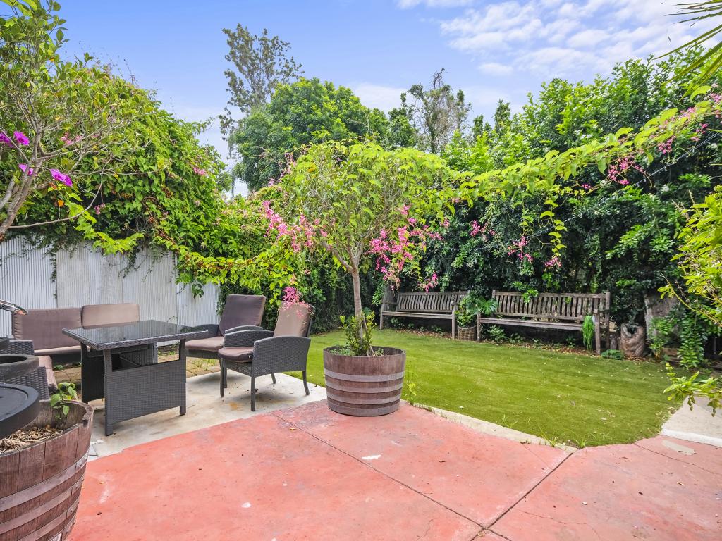 2/9 GANGES ST, WEST END, QLD 4101