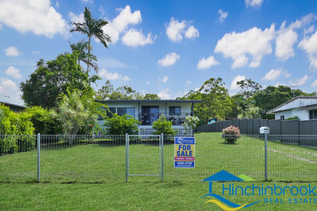 225 Victoria St, Cardwell, QLD 4849