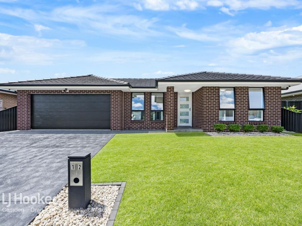 12 Roy Cres, Thirlmere, NSW 2572