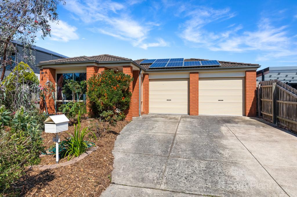 33 Lochard Tce, Narre Warren South, VIC 3805