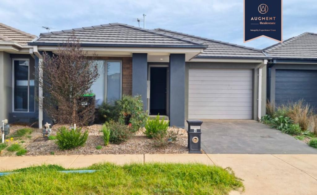 4 Staccato Tce, Strathtulloh, VIC 3338