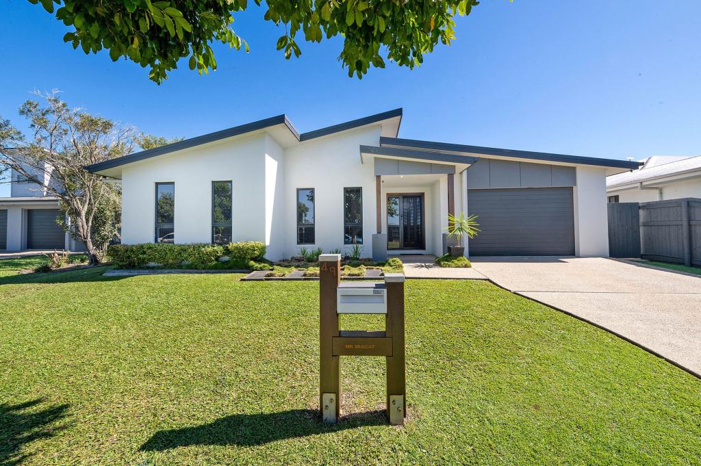 49 MAKYBE DIVA DR, OORALEA, QLD 4740