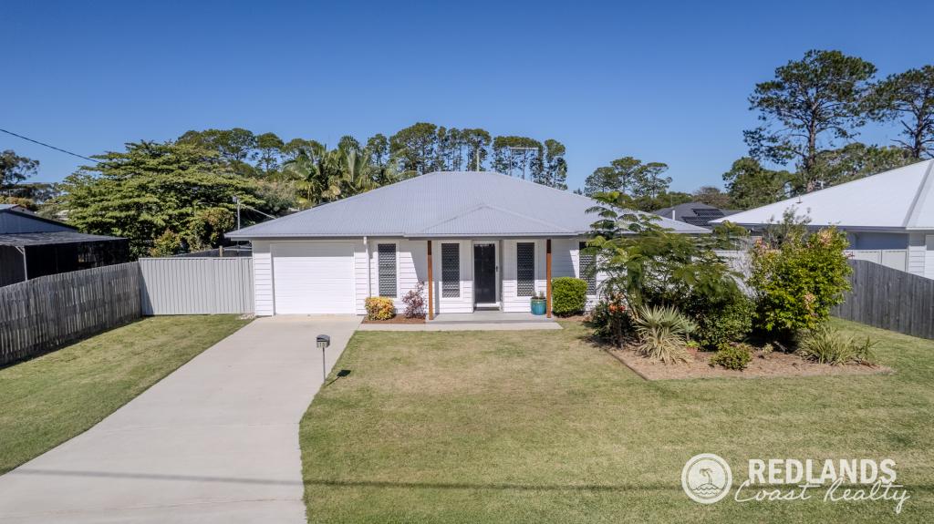 10 Grevillea St, Russell Island, QLD 4184