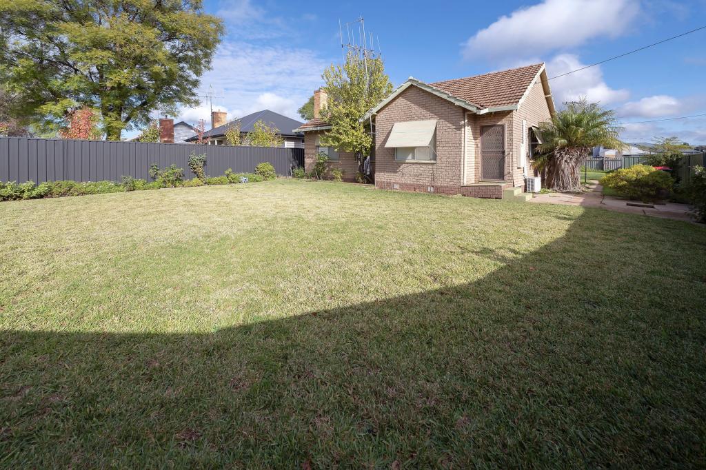 154 Stradbroke Ave, Swan Hill, VIC 3585