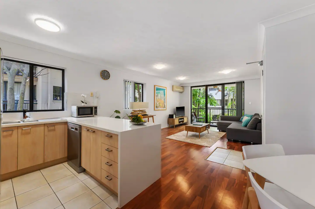 59/14-26 Markeri St, Mermaid Beach, QLD 4218