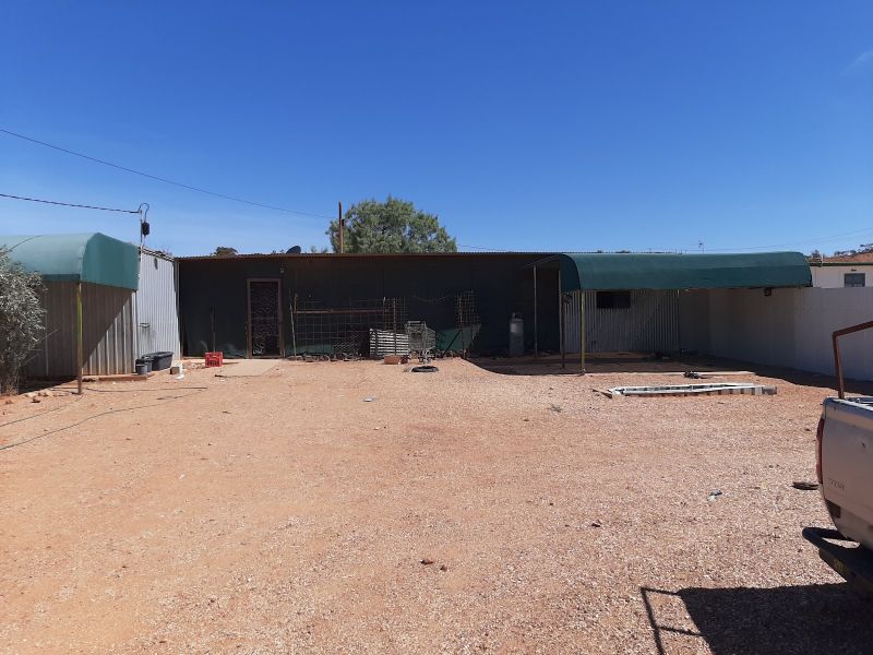 102 Roberts St, Coober Pedy, SA 5723