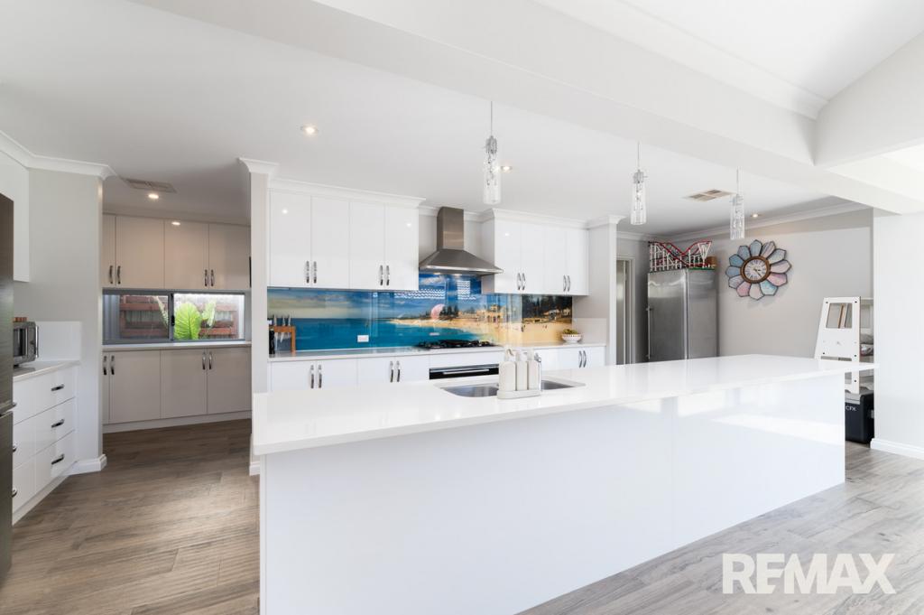 8 Bristlebird Cct, Alkimos, WA 6038