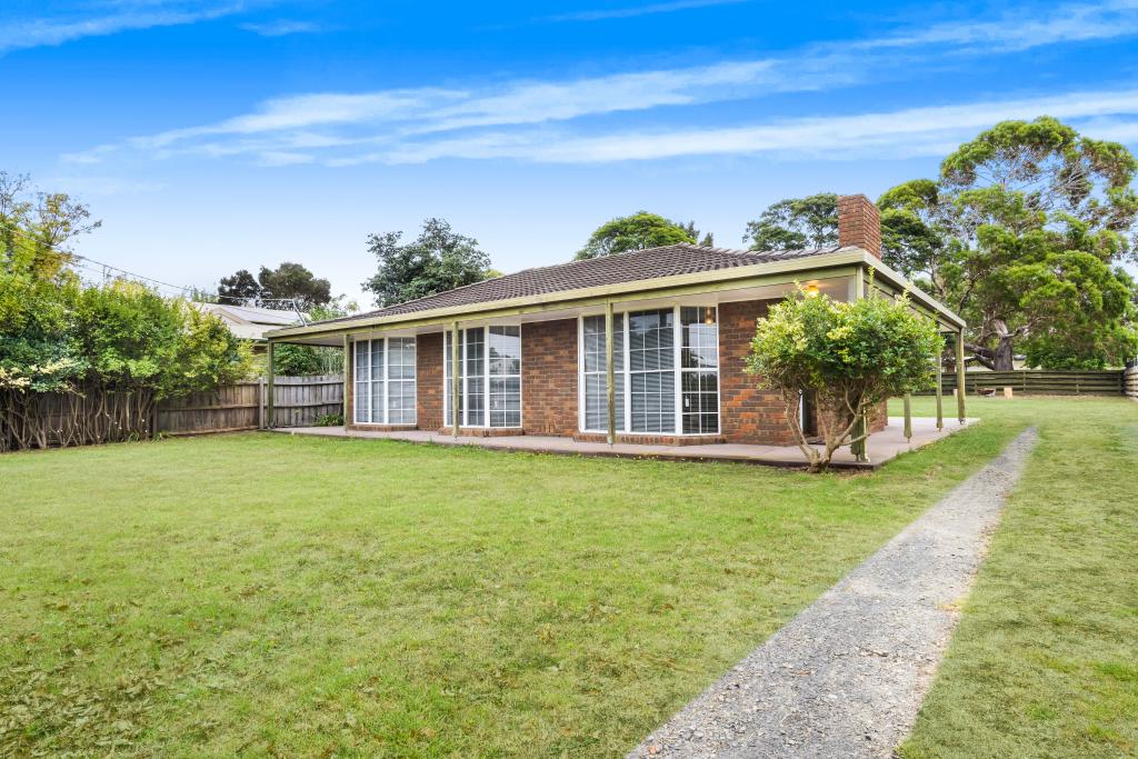 6 Monash Ave, Cowes, VIC 3922