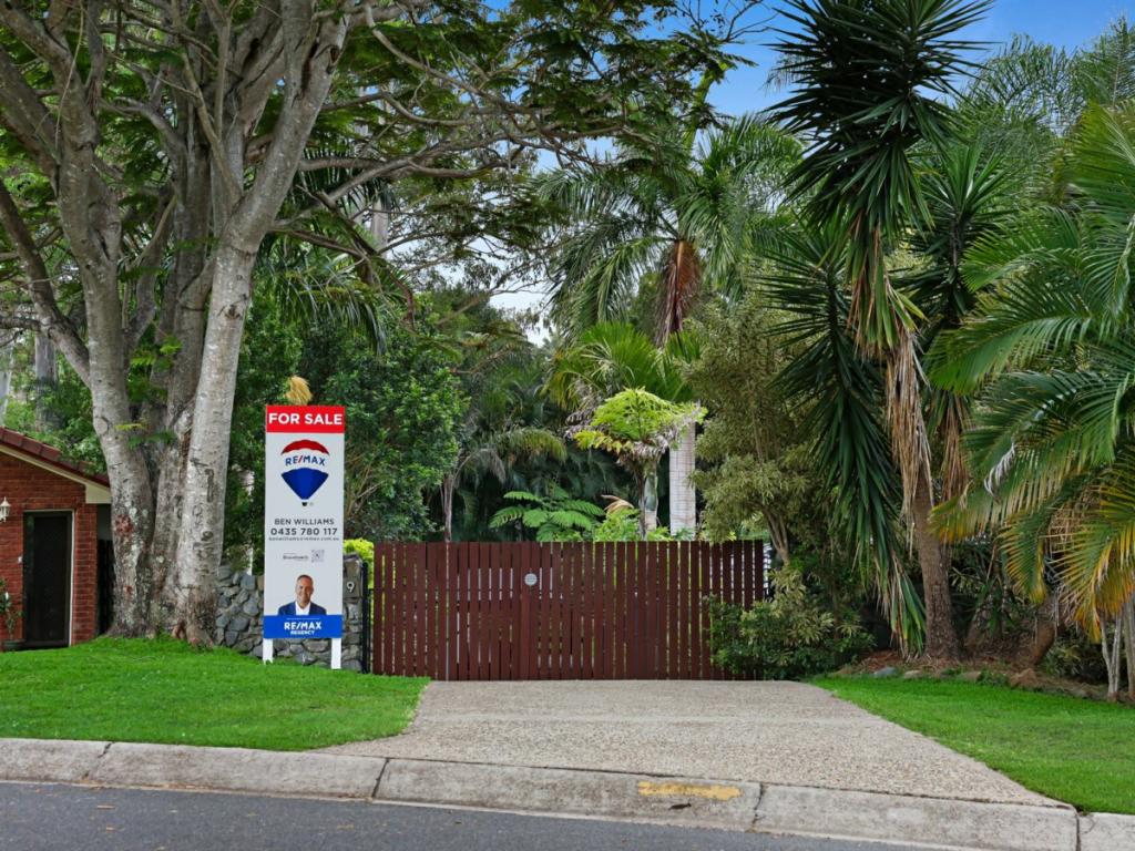 9 Galli Cres, Carrara, QLD 4211