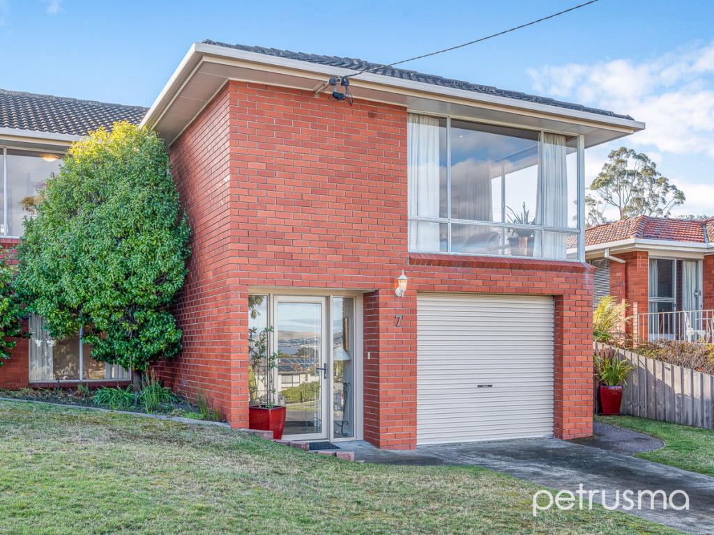 7 Biarri Ct, Howrah, TAS 7018