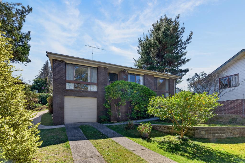 55 Backhouse St, Wentworth Falls, NSW 2782