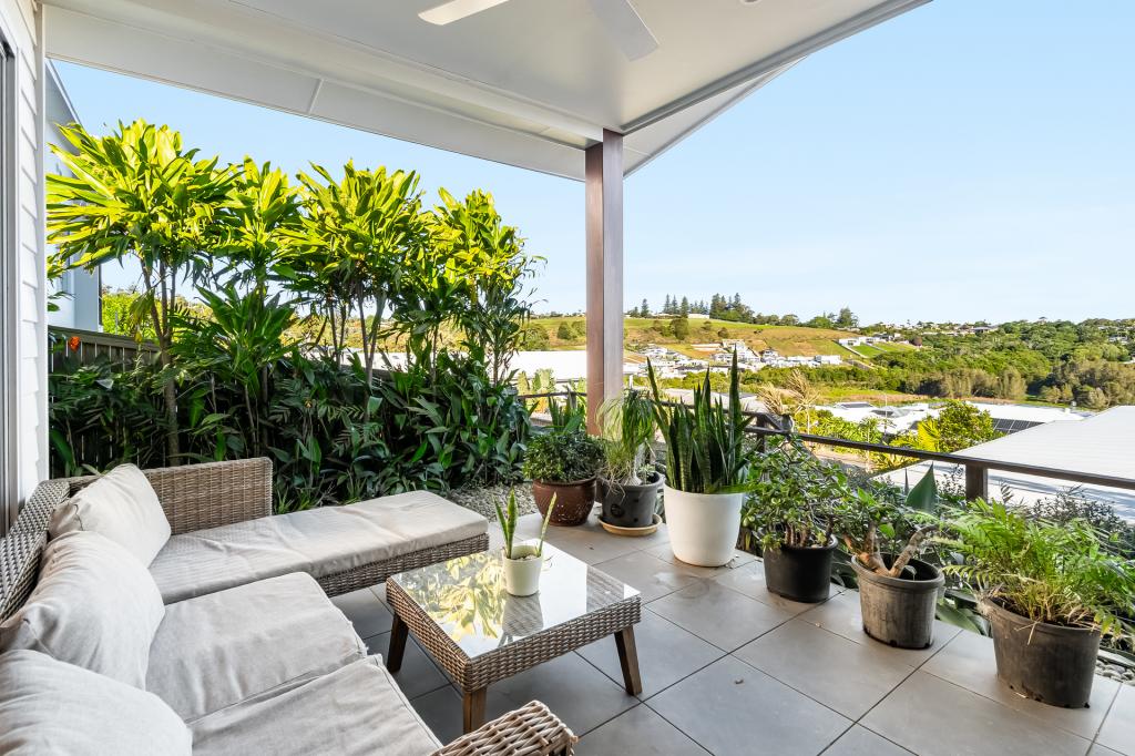 2/10 Sandbreak Cres, Lennox Head, NSW 2478