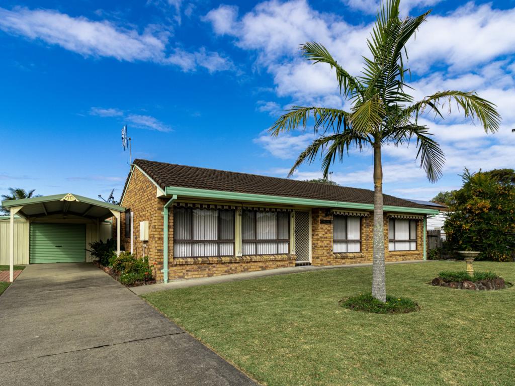 4 Murre St, Sussex Inlet, NSW 2540