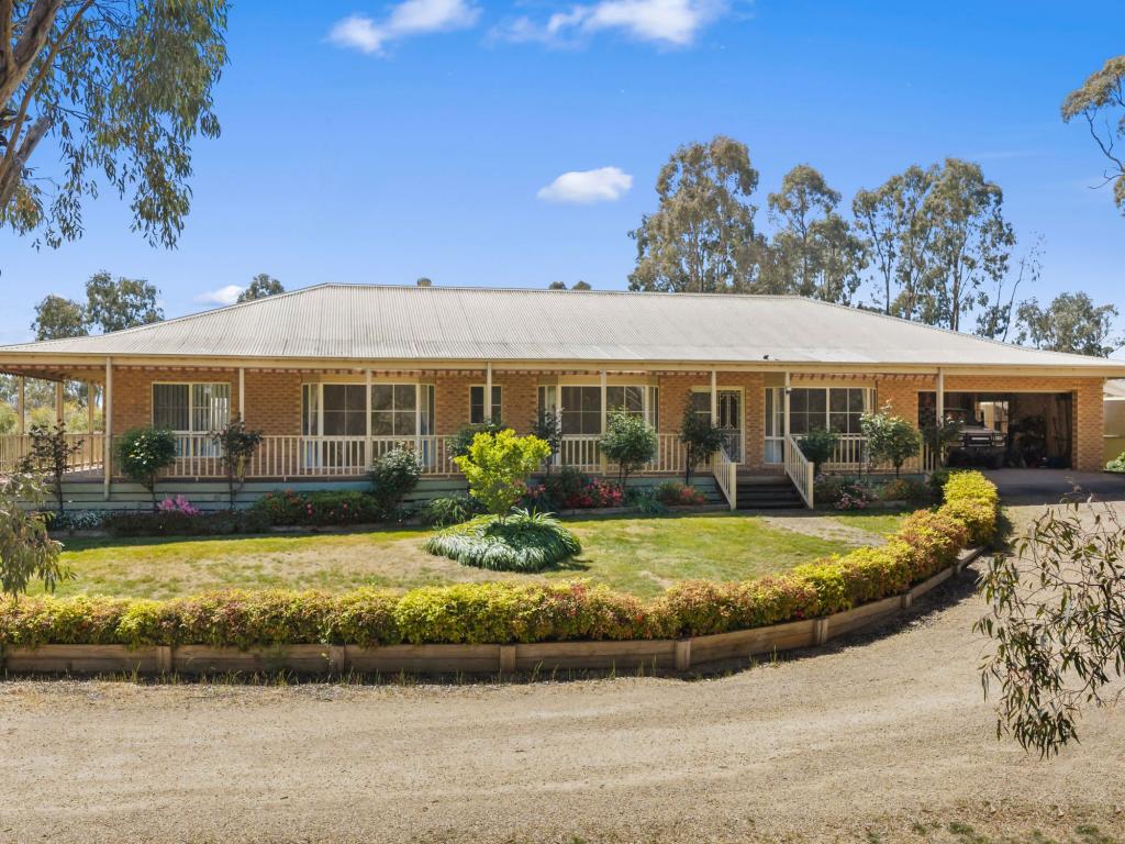 415 Howes Creek Rd, Mansfield, VIC 3722