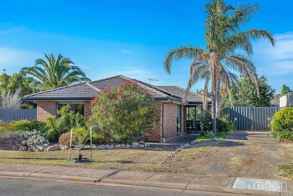 4 Pointon St, Aldinga Beach, SA 5173