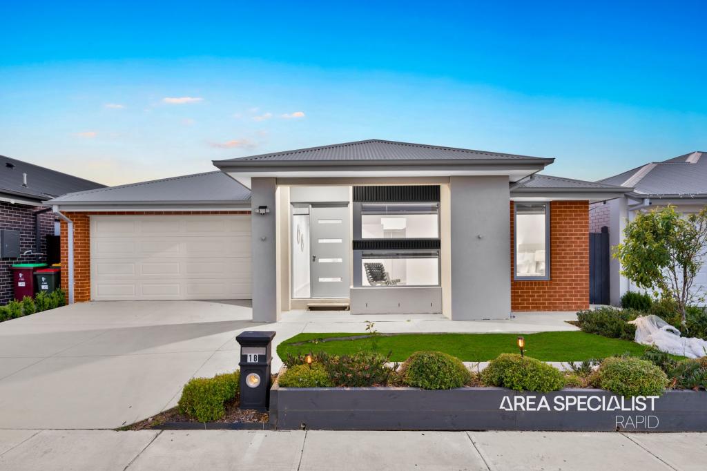 18 Casper St, Cranbourne, VIC 3977