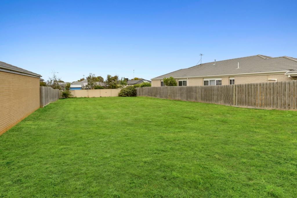 23 Pardolote Cres, St Leonards, VIC 3223
