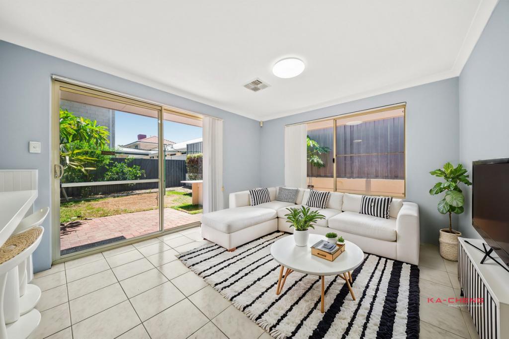 2/217 Cape St, Tuart Hill, WA 6060