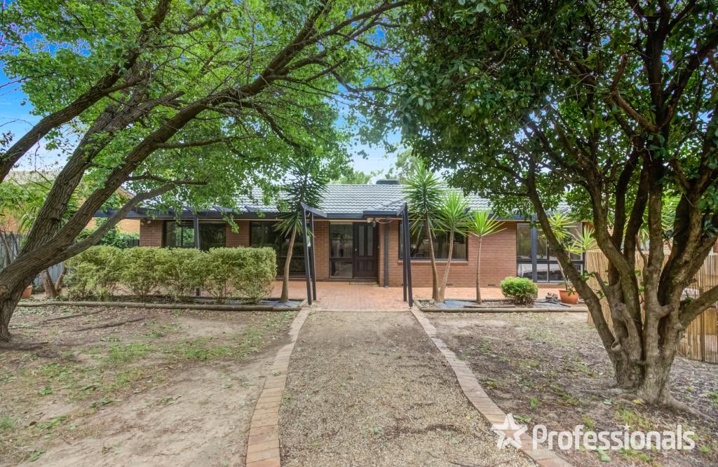 29 Graham St, Lake Albert, NSW 2650