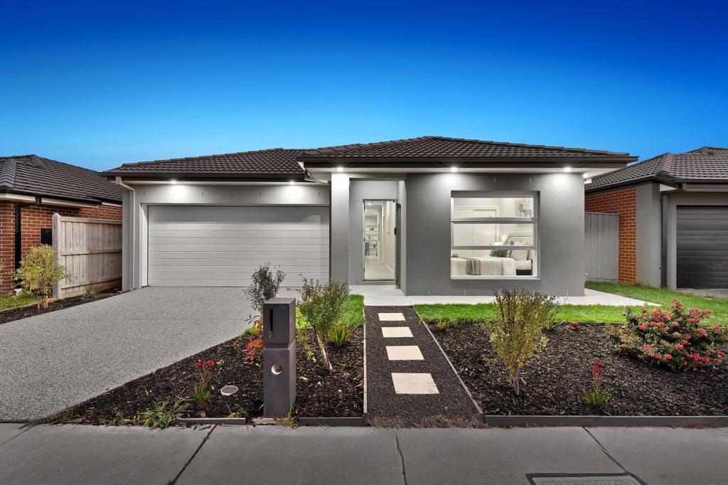 52 Australorp Dr, Clyde North, VIC 3978