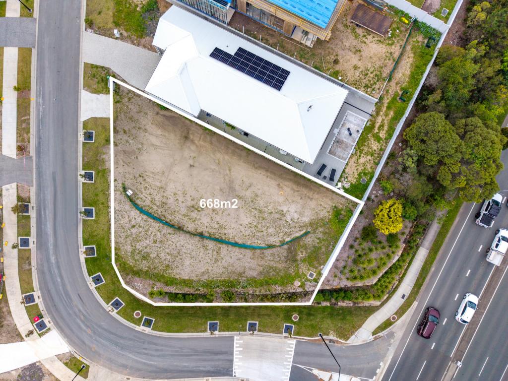 6 HIGHPOINT PL, LITTLE MOUNTAIN, QLD 4551