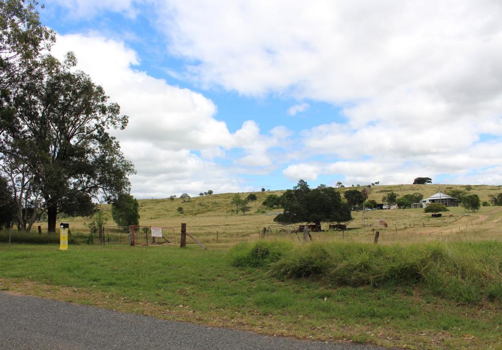 260 Taylor Lane, Machine Creek, QLD 4695