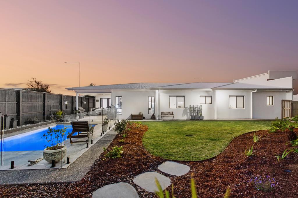 8 Kalbarri St, Banya, QLD 4551