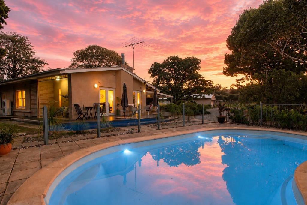 52 Sheoak Rd, Watervale, SA 5452