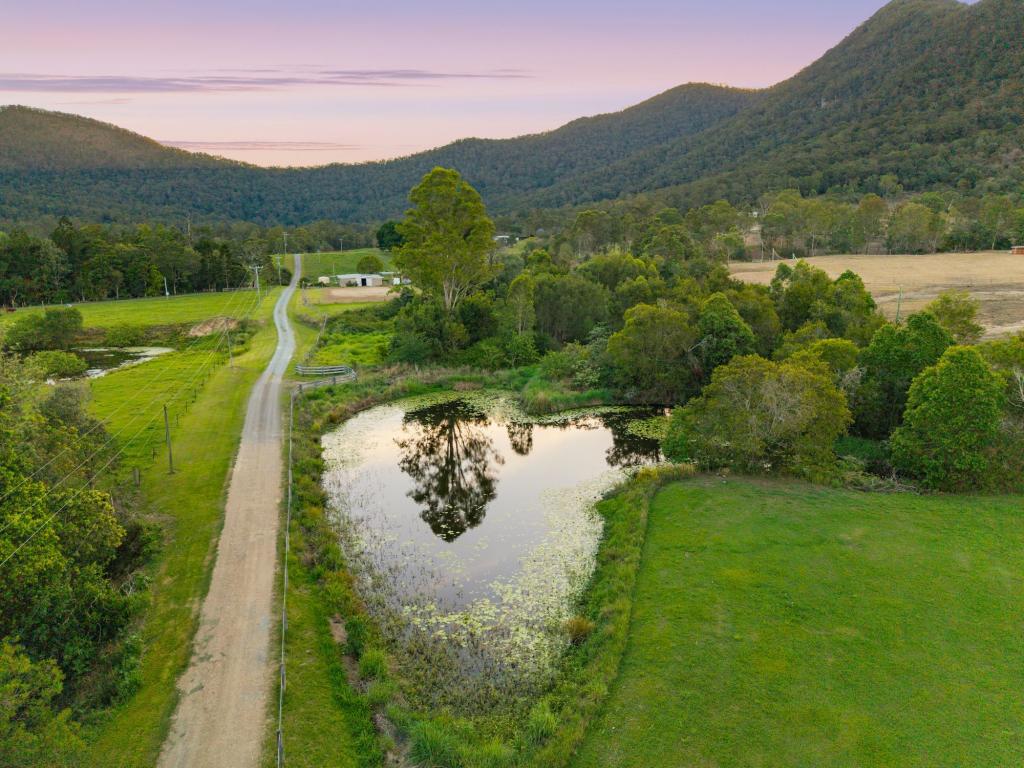 58 Basin Rd S, Samsonvale, QLD 4520