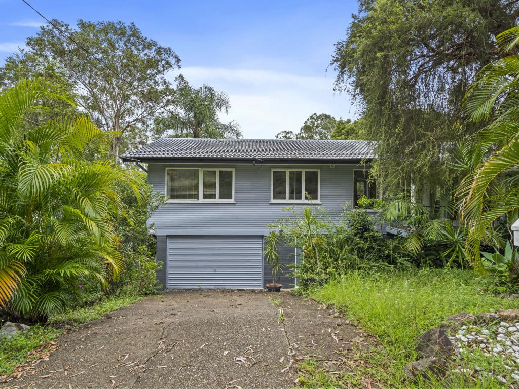 16 Byambee St, Kenmore, QLD 4069