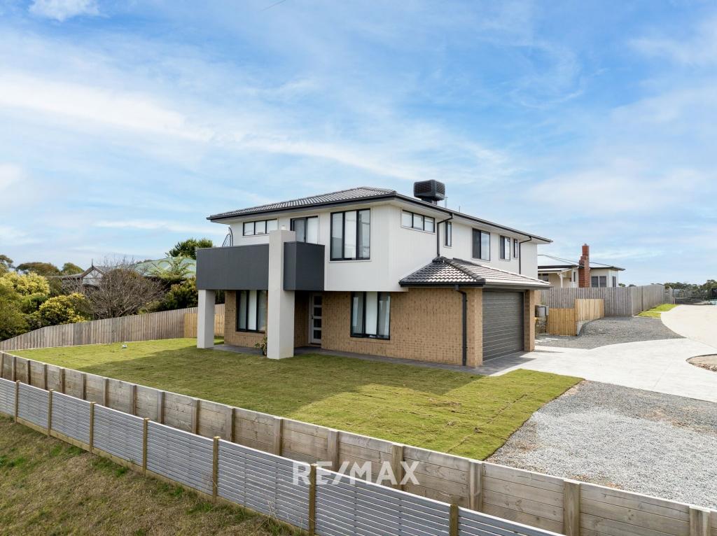 1/58 Capes Rd, Lakes Entrance, VIC 3909