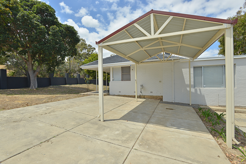 55 Curven Rd, Hamilton Hill, WA 6163