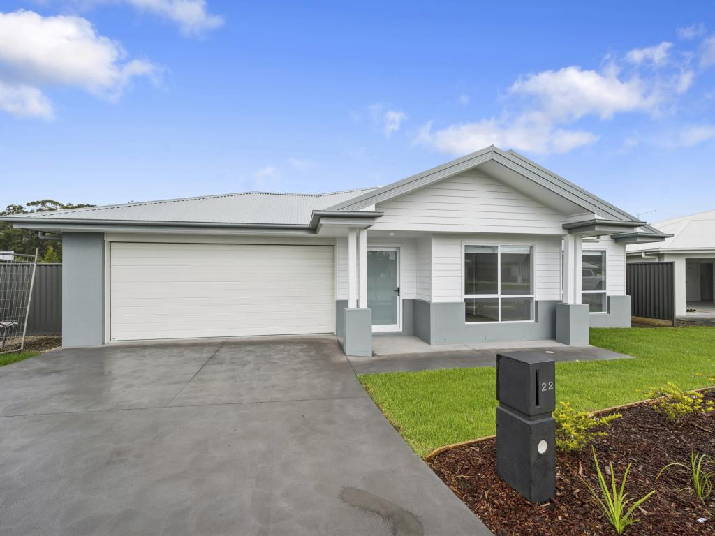 22 Grouper Cres, Moonee Beach, NSW 2450