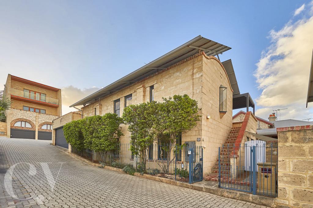 4 Ameling Rise, Fremantle, WA 6160