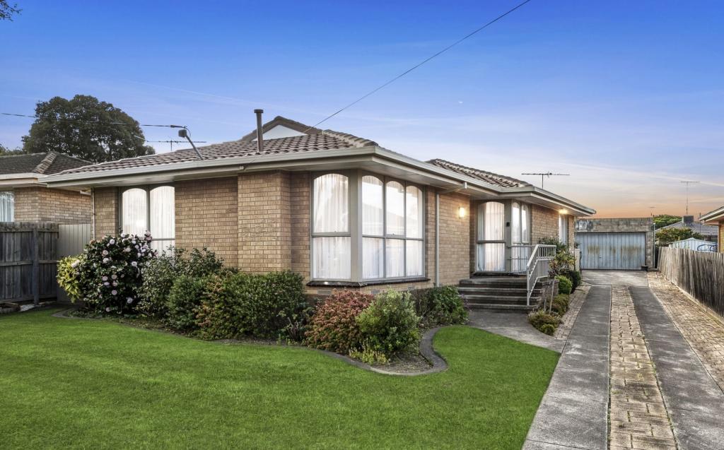 8 KIDMAN AVE, BELMONT, VIC 3216