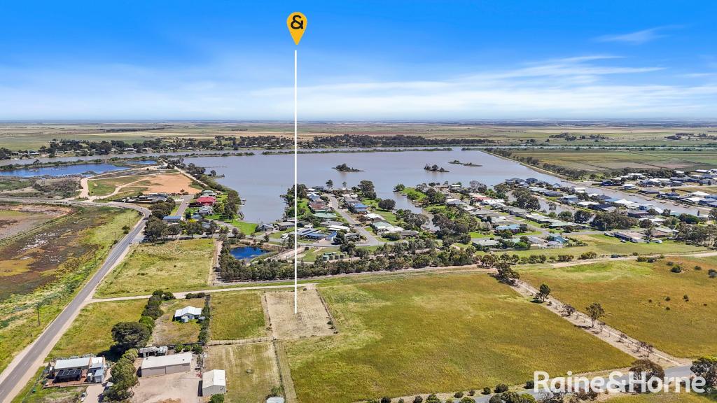 8 Weber Rd, Wellington East, SA 5259