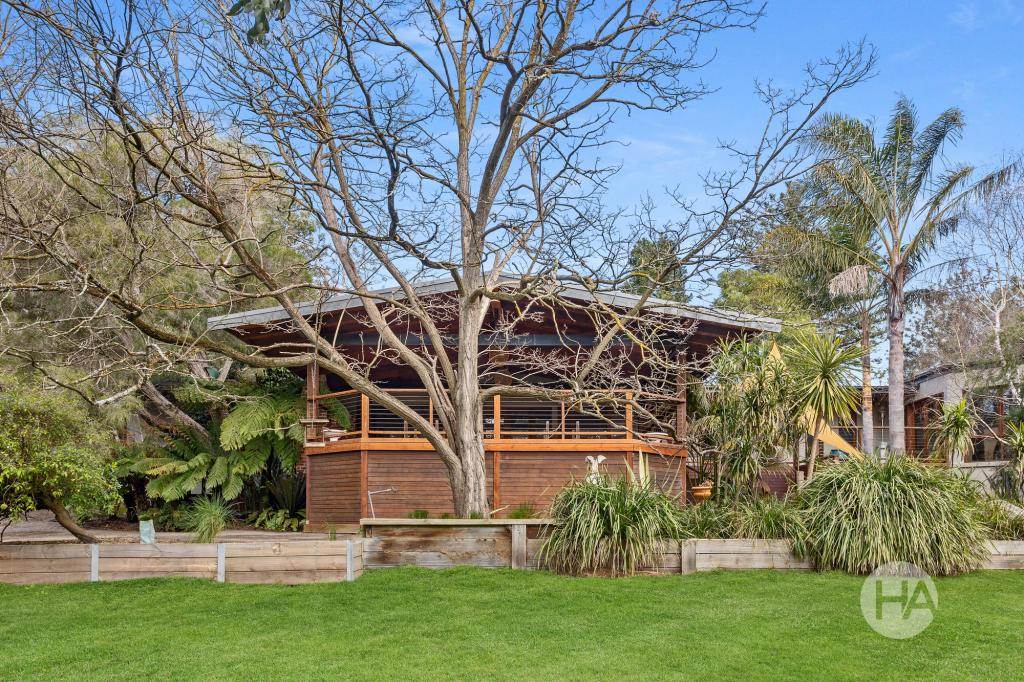 345 Middle Rd, Pearcedale, VIC 3912
