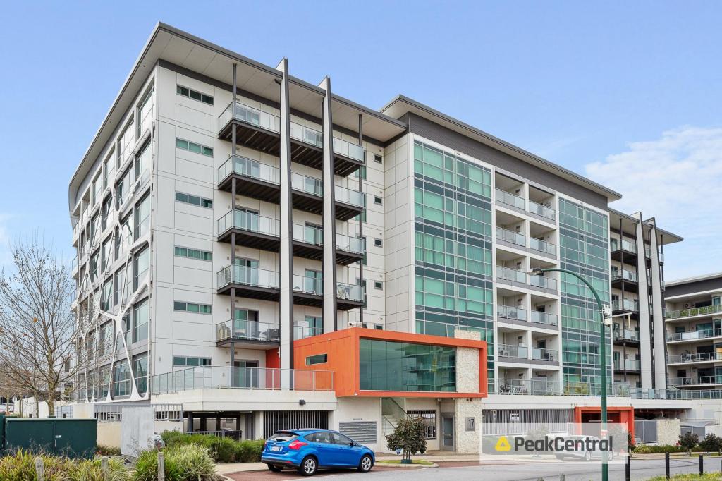 302/17 Malata Cres, Success, WA 6164