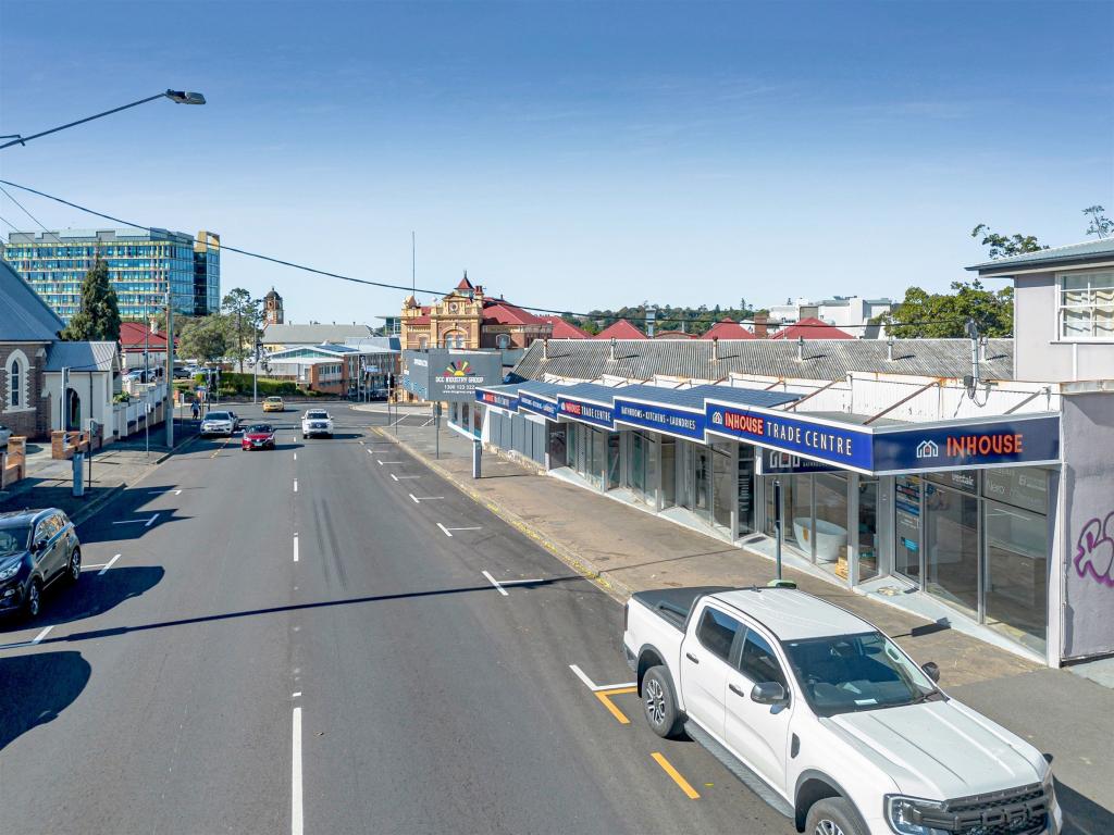 92 Limestone St, Ipswich, QLD 4305