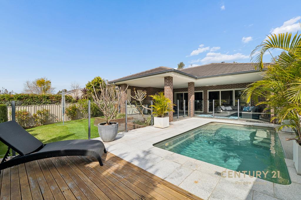 16 Scanlon Cres, Harrington Park, NSW 2567