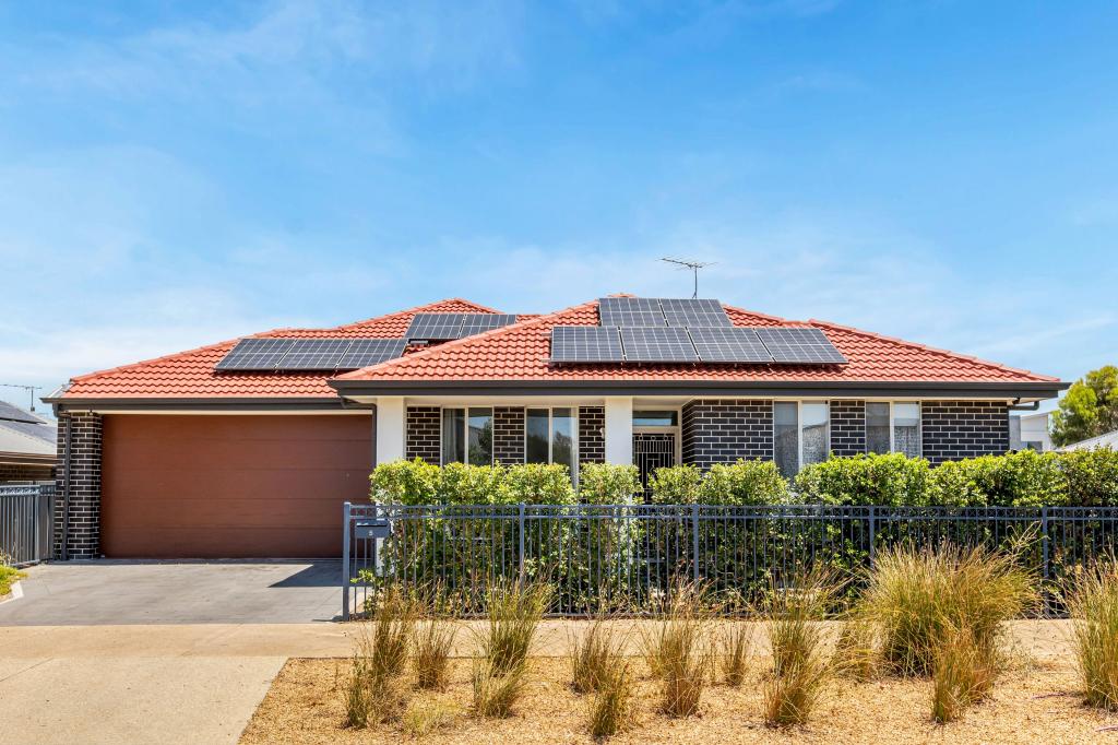 5 GRAND RD, MUNNO PARA, SA 5115